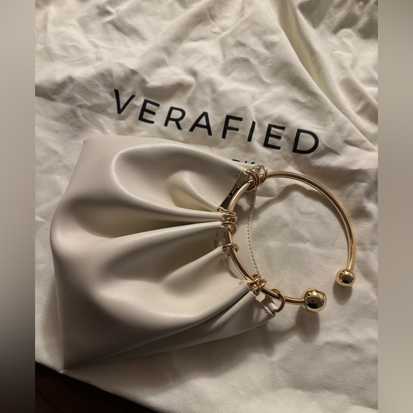 Verafied cream ring handle bag. Brand new - Picture 3 of 6
